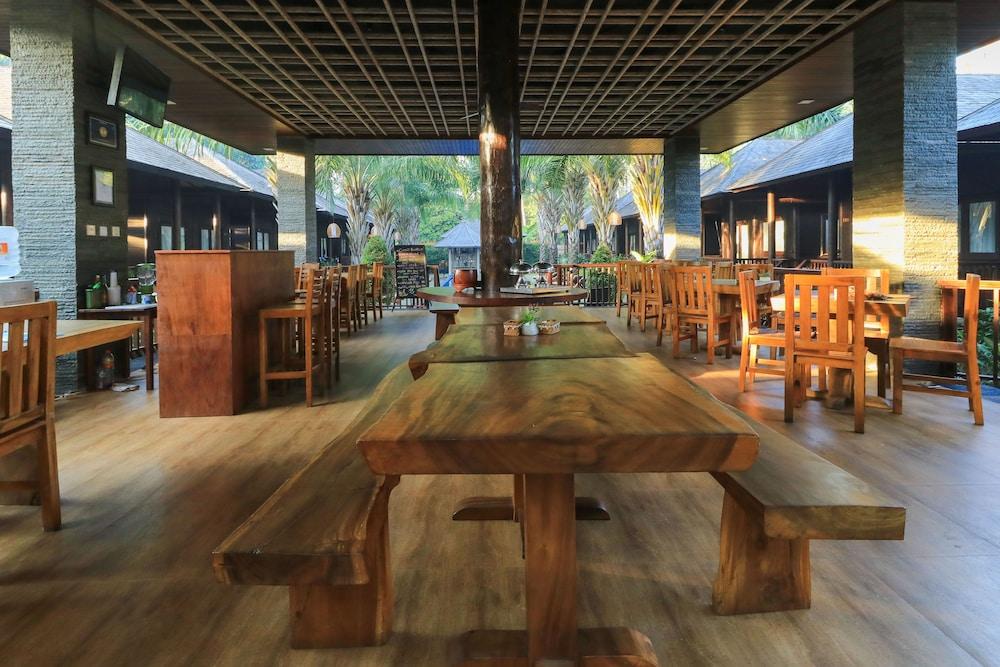 Coconut Boutique Resort Senggigi Exterior foto